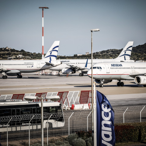 Υγειονομικό πιστοποιητικό για τις αερομεταφορές ζητεί η Ελλάδα 