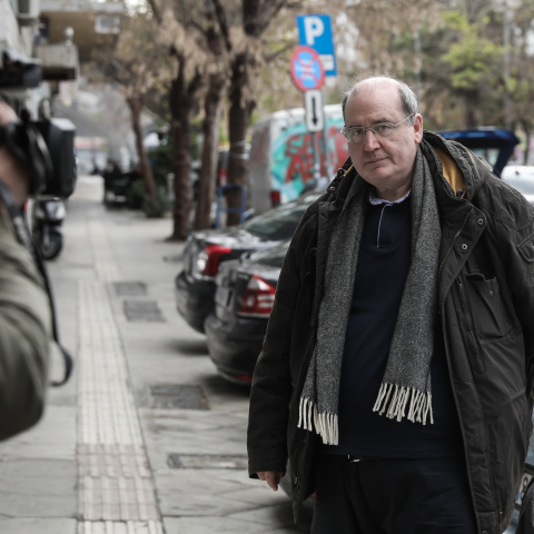 ΣΥΡΙΖΑ: Κριτική για το άνοιγμα των σχολείων 