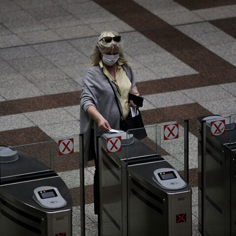 koronoios-metro-maskes.jpg