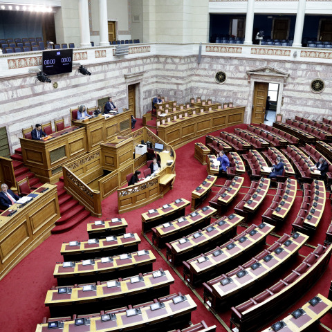 Υπερψηφίστηκε επί της αρχής το περιβαλλοντικό νομοσχέδιο 