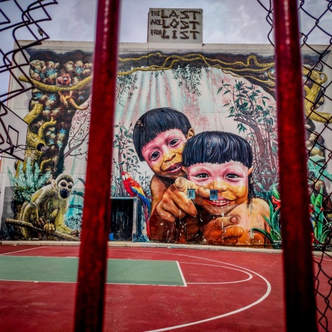 ΓΚΡΑΦΙΤΙ ΣΕ ΣΧΟΛΕΙΟ ΣΤΗ ΝΙΚΑΙΑ