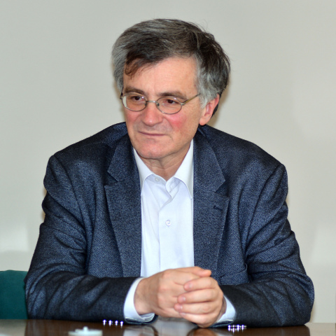 Τσιόδρας: Κάποιοι θέλουν να κλονίσουν την εμπιστοσύνη των πολιτών 