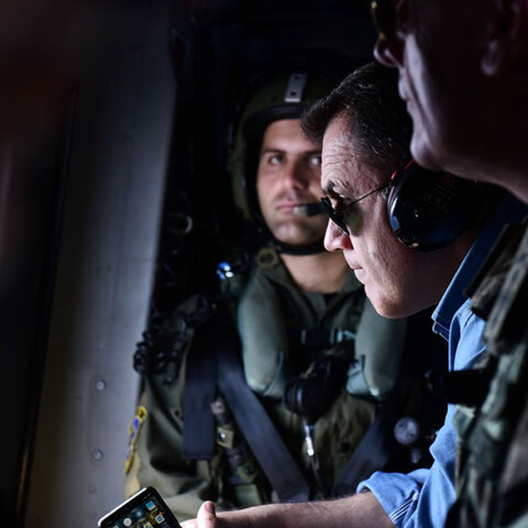 Τουρκικά μαχητικά παρενόχλησαν το ελικόπτερο που μετέφερε τον υπουργό Εθνικής Άμυνας Νίκο Παναγιωτόπουλο