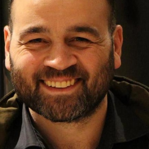 Δικαίος Χατζηπλής, υπεύθυνος εκδηλώσεων των εκδόσεων Πατάκη και συγγραφέας