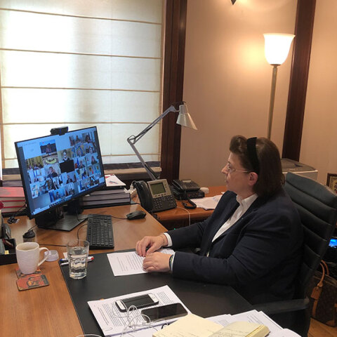 Λίνα Μενδώνη