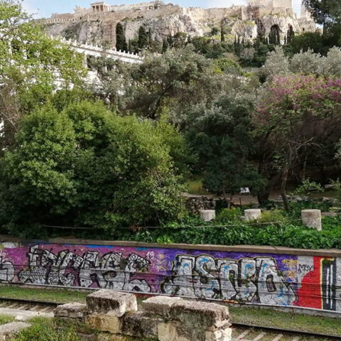 Aντιγκράφιτι επιχείρηση του Δήμου Αθηναίων