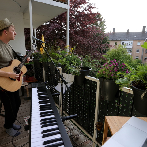 Κορωνοϊός: Για δεύτερο κύμα τον Ιούλιο ανησυχεί η Γερμανία 