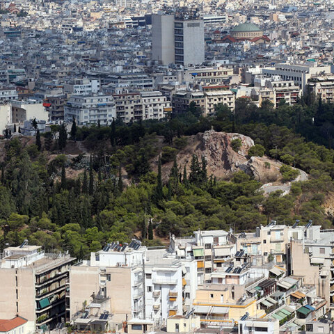 Γυναίκα σκοτώθηκε στον λόφο του Στρέφη όταν έπεσε από ύψος 7 μέτρων