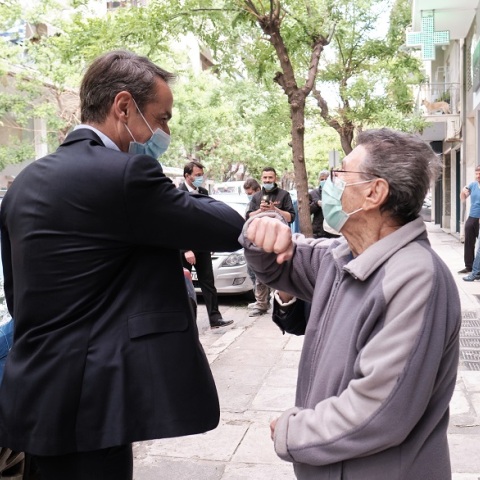 Επίσκεψη Μητσοτάκη στο Παγκράτι
