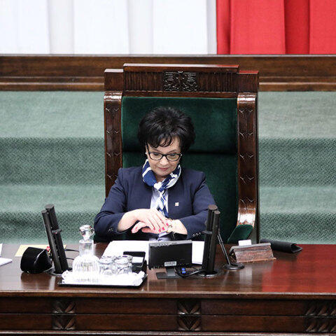 Κορωνοϊός, Πολωνία