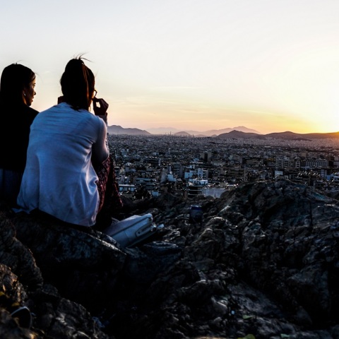 ΔΥΣΗ ΗΛΙΟΥ ΚΑΙ Η ΘΕΑ ΤΗΣ ΑΘΗΝΑΣ ΑΠΟ ΤΟ ΛOΦΟ ΤΟΥ ΑΓΙΟΥ ΙΩΑΝΝΗ ΤΟΥ ΚΥΝΗΓΟΥ