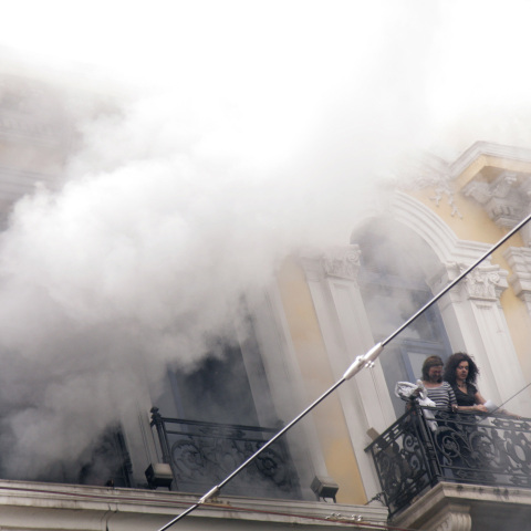 Marfin, 10 χρόνια μετά: Οι εικόνες που αποτύπωσαν την τραγωδία