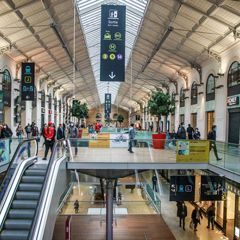 Κορωνοϊός - Γαλλία - Άρση περιοριστικών μέτρων 