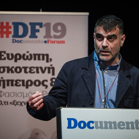 Κώστας Βαξεβάνης