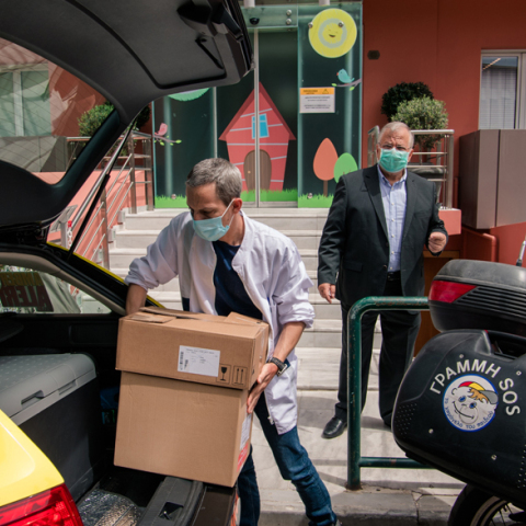 Ευρωκλινική Παίδων: Στηρίζει έμπρακτα «Το Χαμόγελο του Παιδιού» και μέσα στην πανδημία