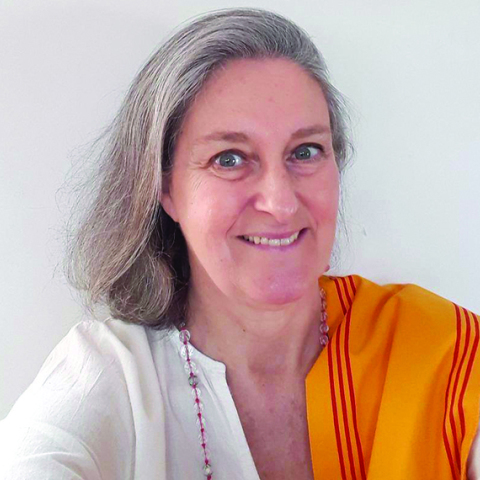 Η Εύα Καραϊτίδη, από τις εκδόσεις Εστία