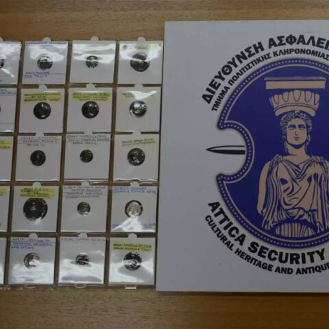 Αρχαιολογικό θησαυρό στο σπίτι του έκρυβε αρχαιοκάπηλος στον Άλιμο