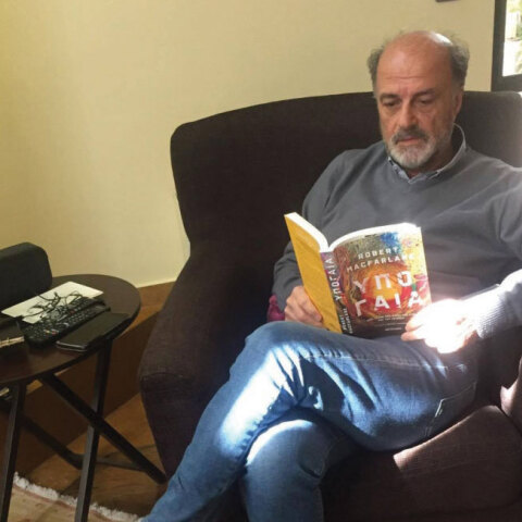 Ο Νώντας Παπαγεωργίου από τις εκδόσεις Μεταίχμιο