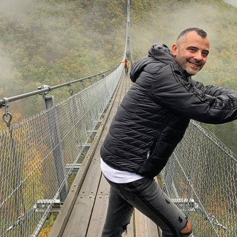 Ο Χάρης Νικολακάκης, Υπεύθυνος του εκδοτικού προγράμματος της BELL/Harlenic