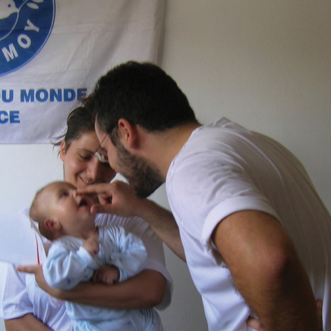 Όπου υπάρχουν άνθρωποι: Ένα ντοκιμαντέρ του Νίκου Μεγγρέλη βασισμένο στο οπτικό υλικό των Γιατρών του Κόσμου Ελλάδας 