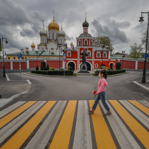 Κορωνοϊός: Χιλιάδες τεστ αντισωμάτων άρχισαν στη Μόσχα