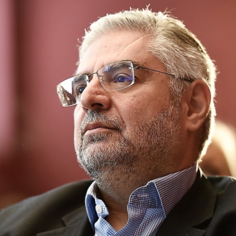 Άρθρο με αφορμή πρόταση Μακρόν-Μέρκελ για Ευρωπαϊκό Ταμείο Ανάκαμψης.