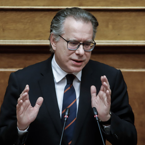 Γιώργος Κουμουτσάκος 