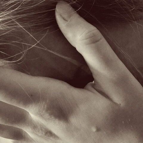 Την κάλεσαν για μάρτυρα στο Αστυνομικό Τμήμα και τη βίασαν - Δύο συλλήψεις αστυνομικών στην Ουκρανία