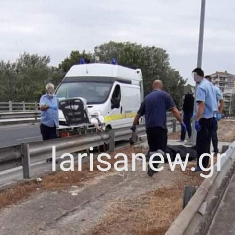 Τροχαίο δυστύχημα στη Λάρισα: Νεκρός ο οδηγός μηχανής