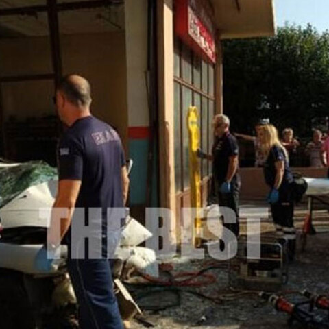 Νεκρός οδηγός στην Πάτρα: Το αυτοκίνητο έπεσε σε συνεργείο αυτοκινήτων