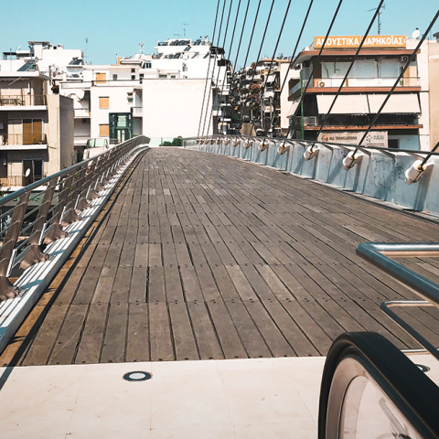 Urban Lines: Κατεχάκη: Η Ελένη Χελιώτη αφηγείται urban ιστορίες από το μετρό της Αθήνας.