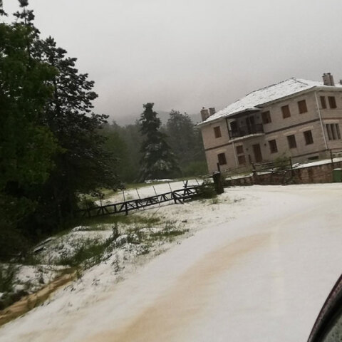 Χιόνια στο Ζαγόρι