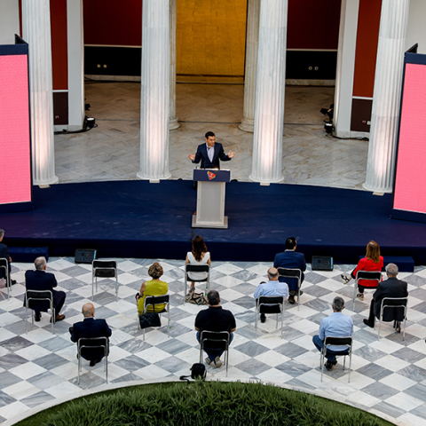 Παρουσίαση του προγράμματος «Μένουμε Όρθιοι ΙΙ» από τον πρόεδρο του ΣΥΡΙΖΑ, Αλέξη Τσίπρα