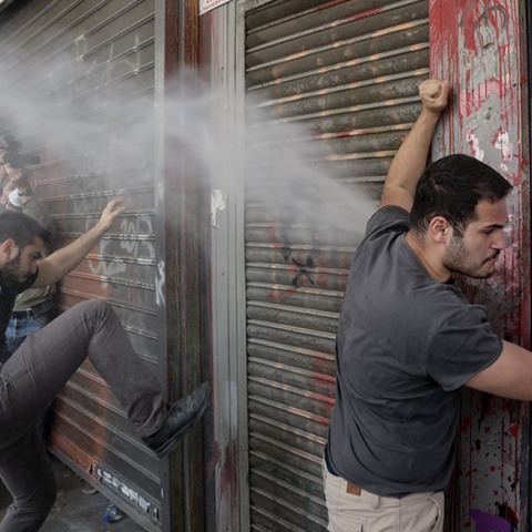 Ενταση στο υπουργείο εργασίας με εργαζόμενους στον κλάδο επισιτισμού τουρισμου