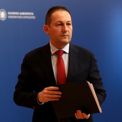 Ο κυβερνητικός εκπρόσωπος, Στέλιος Πέτσας