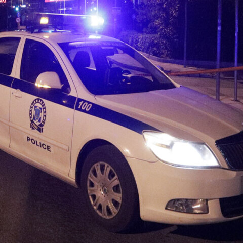 Δολοφονία επιχειρηματία έξω από το σπίτι του στη Βούλα - Τον πυροβόλησαν στο κεφάλι