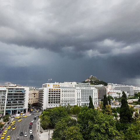 Νεφώσεις στην Αθήνα