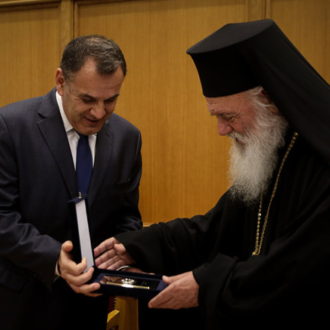 ΣΥΝΑΝΤΗΣΗ ΤΟΥ ΑΡΧΙΕΠΙΣΚΟΠΟΥ ΙΕΡΩΝΥΜΟΥ ΜΕ ΤΟΝ ΥΠ. ΑΜΥΝΑΣ ΝΙΚΟ ΠΑΝΑΓΙΩΤΟΠΟΥΛΟ 