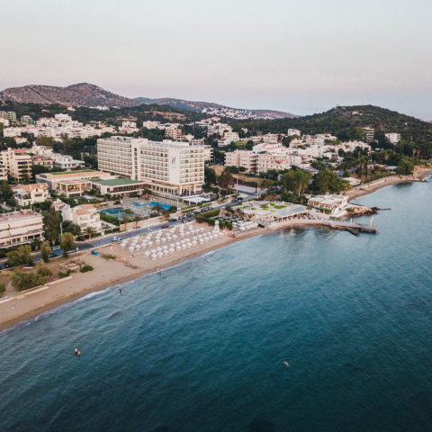 Το Divani Apollon Palace & Thalasso άνοιξε και σας περιμένει