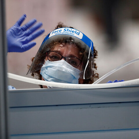 Στους 27.113 οι νεκροί από κορωνοϊό στην Ισπανία