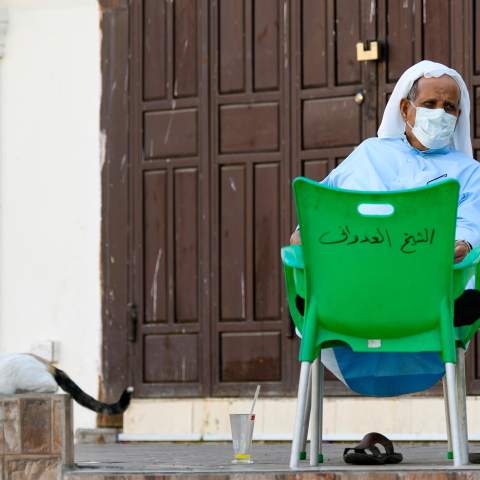 Ξεπέρασε σήμερα τις 100.000 ο αριθμός των κρουσμάτων του κορωνοϊού στη Σαουδική Αραβία, ο υψηλότερος απολογισμός ανάμεσα στις έξι χώρες που απαρτίζουν το Συμβούλιο Συνεργασίας του Κόλπου 