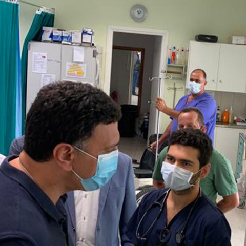 ΕΠΙΣΚΕΨΗ ΤΟΥ ΥΠ. ΥΓΕΙΑΣ ΒΑΣ. ΚΙΚΙΛΙΑ ΣΤΟ ΝΟΣΟΚΟΜΕΙΟ ΛΕΡΟΥ