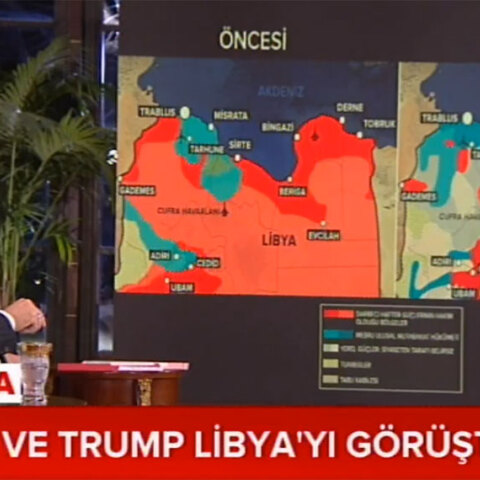 Προκλητικό σόου Ερντογάν με χάρτες 