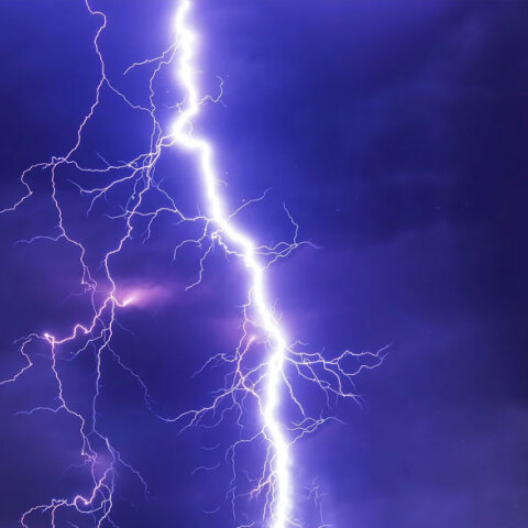 Κεραυνός σκότωσε άνδρα στα Φάρσαλα