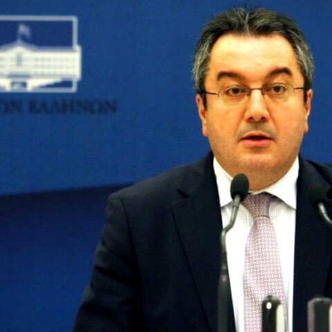 Ο Ηλίας Μόσιαλος