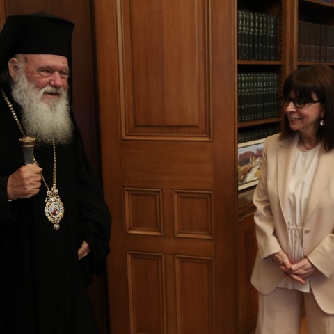 ΠτΔ ΚΑΤΕΡΙΝΑ ΣΑΚΕΛΛΑΡΟΠΟΥΛΟΥ - ΑΡΧΙΕΠΙΣΚΟΠΟΣ ΙΕΡΩΝΥΜΟΣ