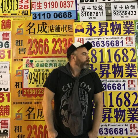 Ο Βασίλης Καλλίδης περιγράφει τα αγαπημένα του πιάτα από όλο τον κόσμο