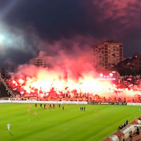 Ποιος κορωνοϊός στη Σερβία: Χαμός από κόσμο στο ντέρμπι Παρτιζάν - Ερυθρός Αστέρας - «Καμίνι» το γήπεδο