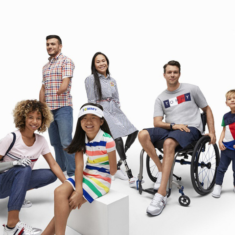 ​Η Tommy Hilfiger, η οποία ανήκει στην PVH Corp. [NYSE: PVH], ανακοινώνει τη συλλογή Tommy Hilfiger Adaptive, μια καινοτόμα συλλογή ρούχων που έχει σχεδιαστεί για να διευκολύνει το ντύσιμο ενηλίκων και παιδιών με αναπηρία. 