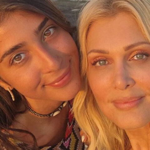 Χριστιάνα Μπέτα - Νατάσα Θεοδωρίδου